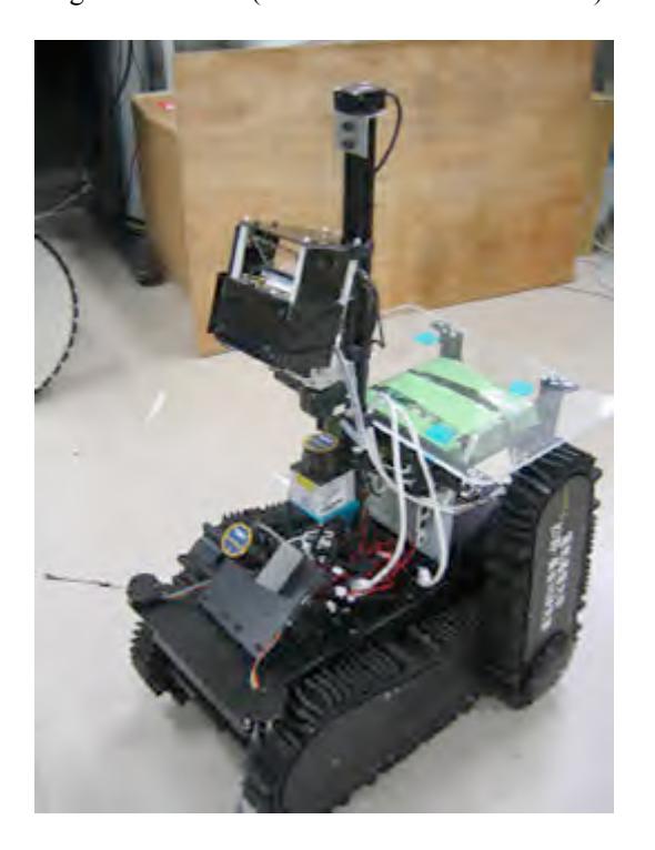 HIEI (2-flipper at its rear and full autonomous robot)