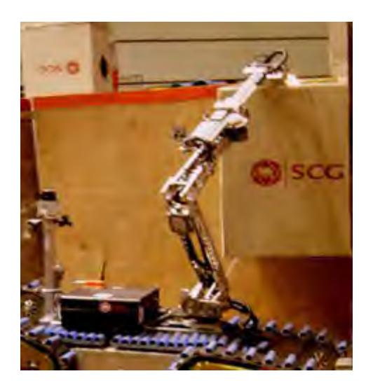 Robot manipulator arm