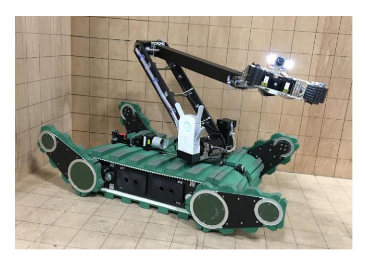 Photo of the our robot, FUHGA2