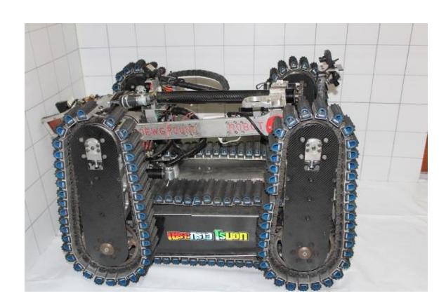 Fig.1 Sroewground Robot 2019