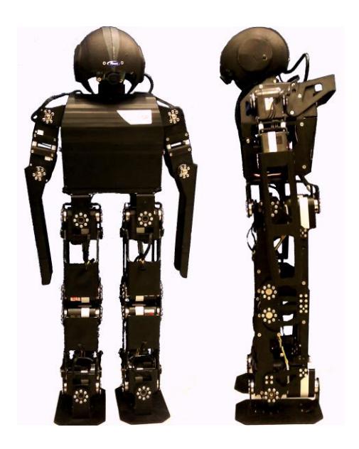 REJr-2010, the latest version Robo-Erectus KidSize.