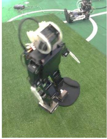 Figure 4. Walking pose stability control testing on the uneven floor.