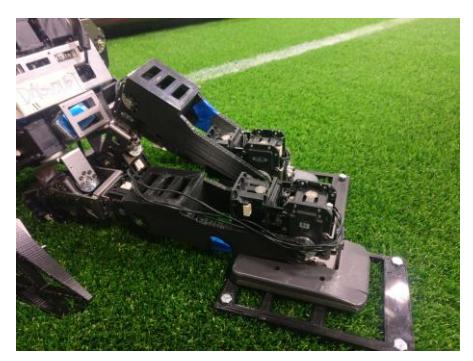 (a) *3D printed arm.* (b) *3D printed legs.*