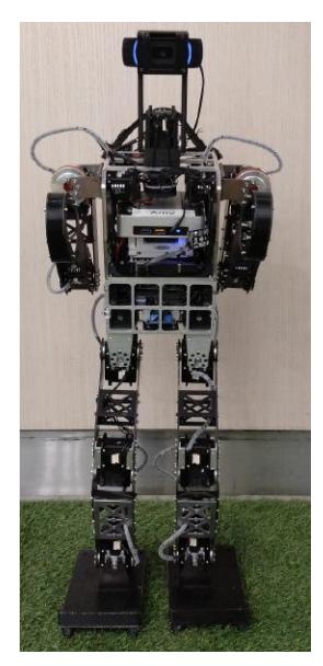 Fig. 1b: The Wolfgang robot platform used by both teams.