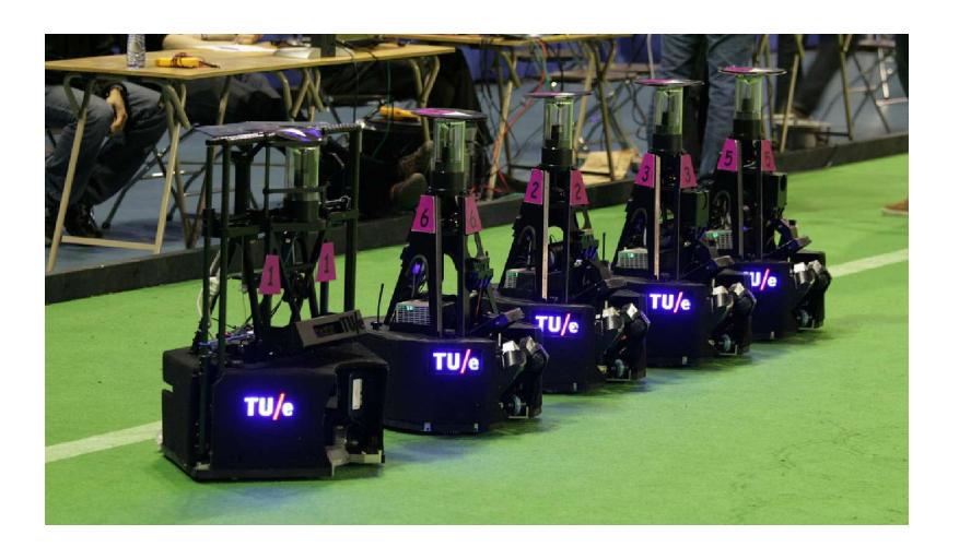 Fifth generation TURTLE robots, with on the left the goalkeeper robot.