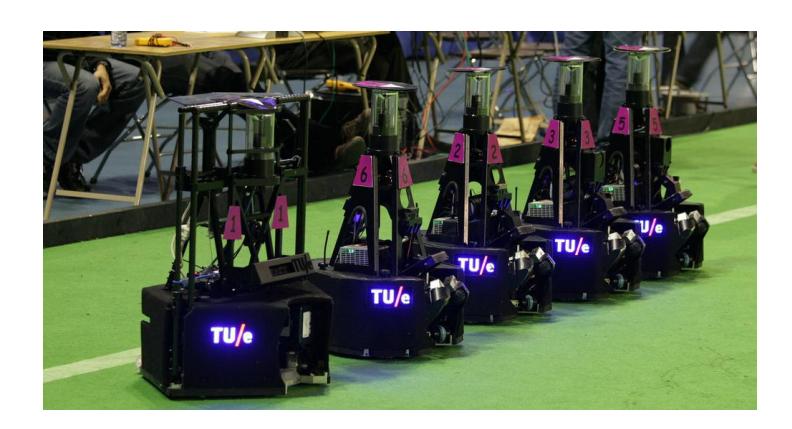 Fig. 1. Fifth generation TURTLE robots, with on the left the goalkeeper robot.