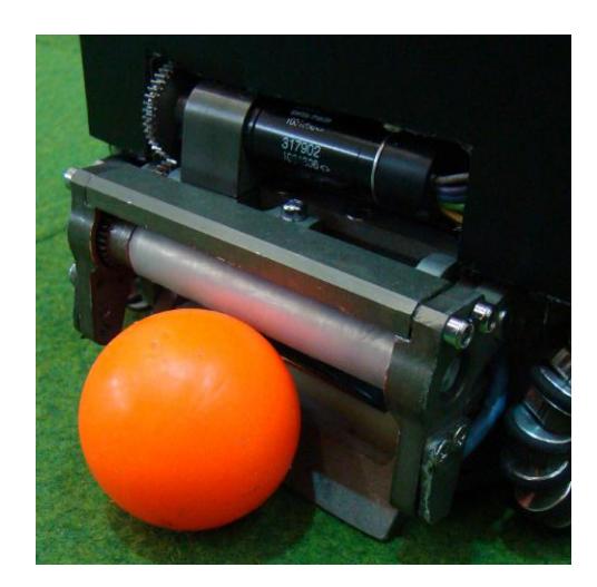 Fig. 4. Dribbling and Suspension System