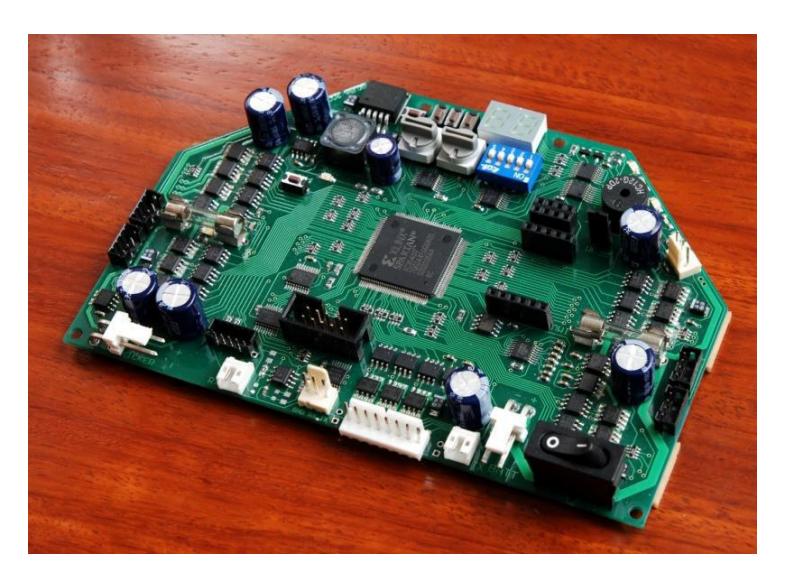 Fig. 1. The main electronic board