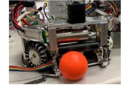 Angle changeable Dribbler